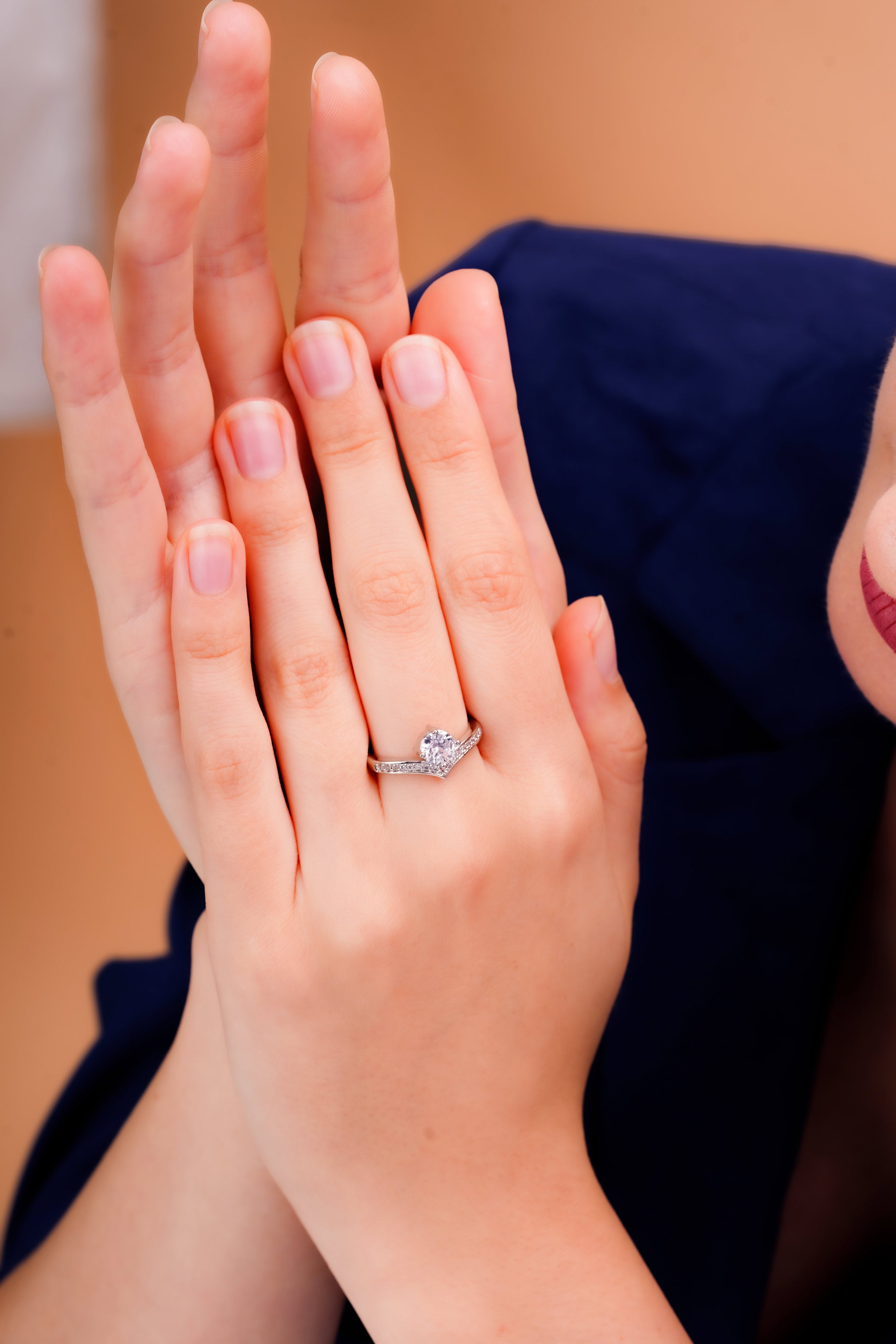 Round Centre Crossover Chevron Ring for Women