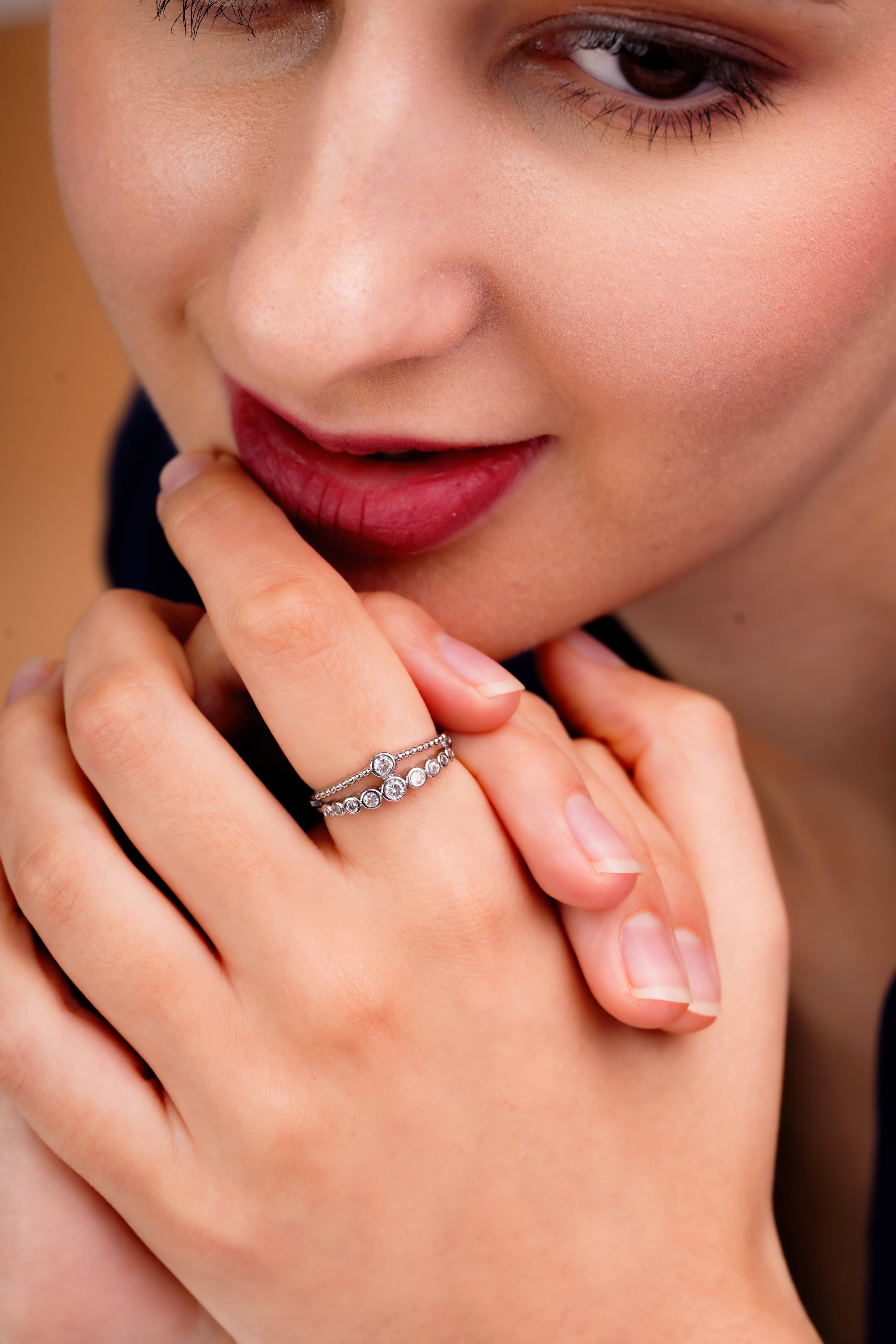 Graduated Round Stone Stackable Rings | Women’s Jewelry